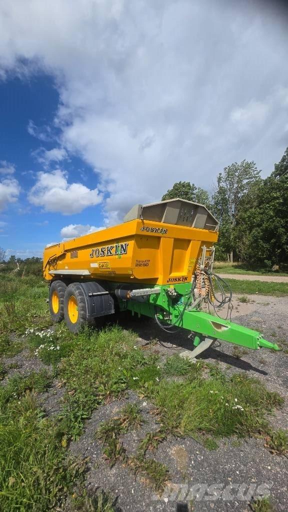 Joskin KTP 22/50 Remolques con caja de volteo
