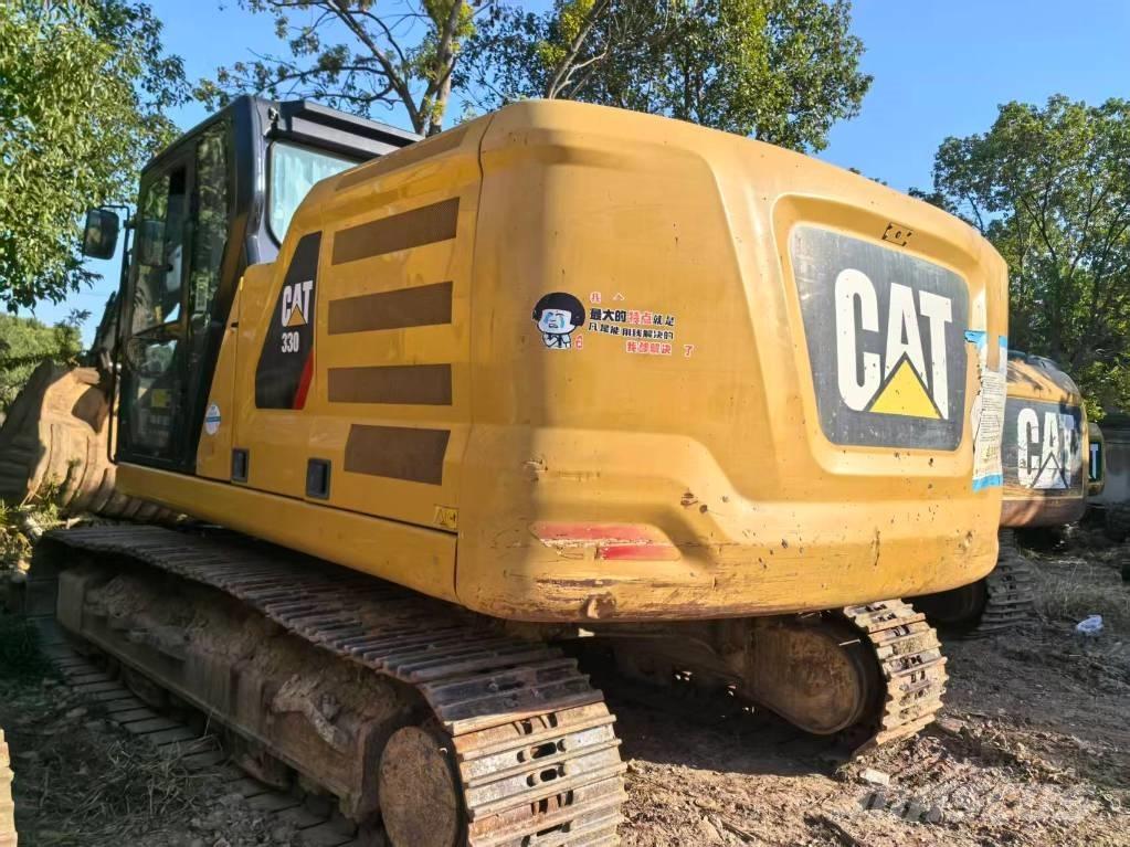 CAT 323 Excavadoras sobre orugas