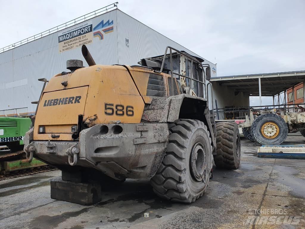 Liebherr L 586 Cargadoras sobre ruedas