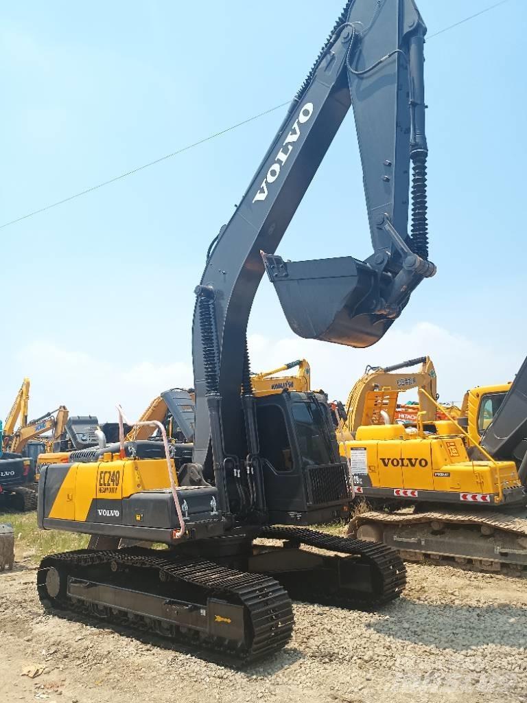 Volvo EC 240 Excavadoras sobre orugas