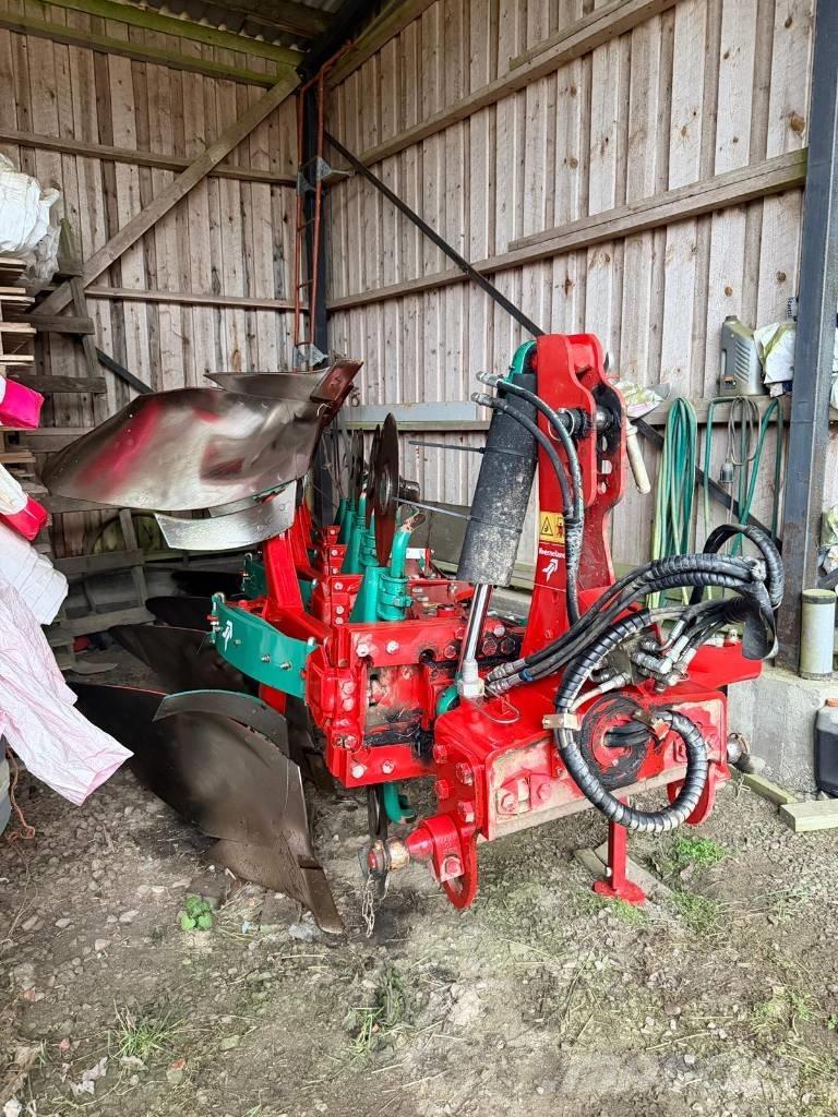 Kverneland ES85 Arados reversibles