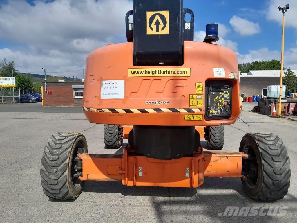 JLG 1500 SJ Plataformas con brazo de elevación telescópico