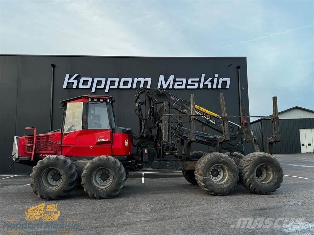 Valmet 890.3 Transportadoras