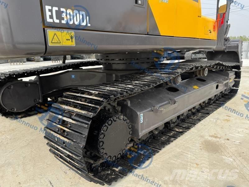 Volvo EC 300 D L Excavadoras sobre orugas