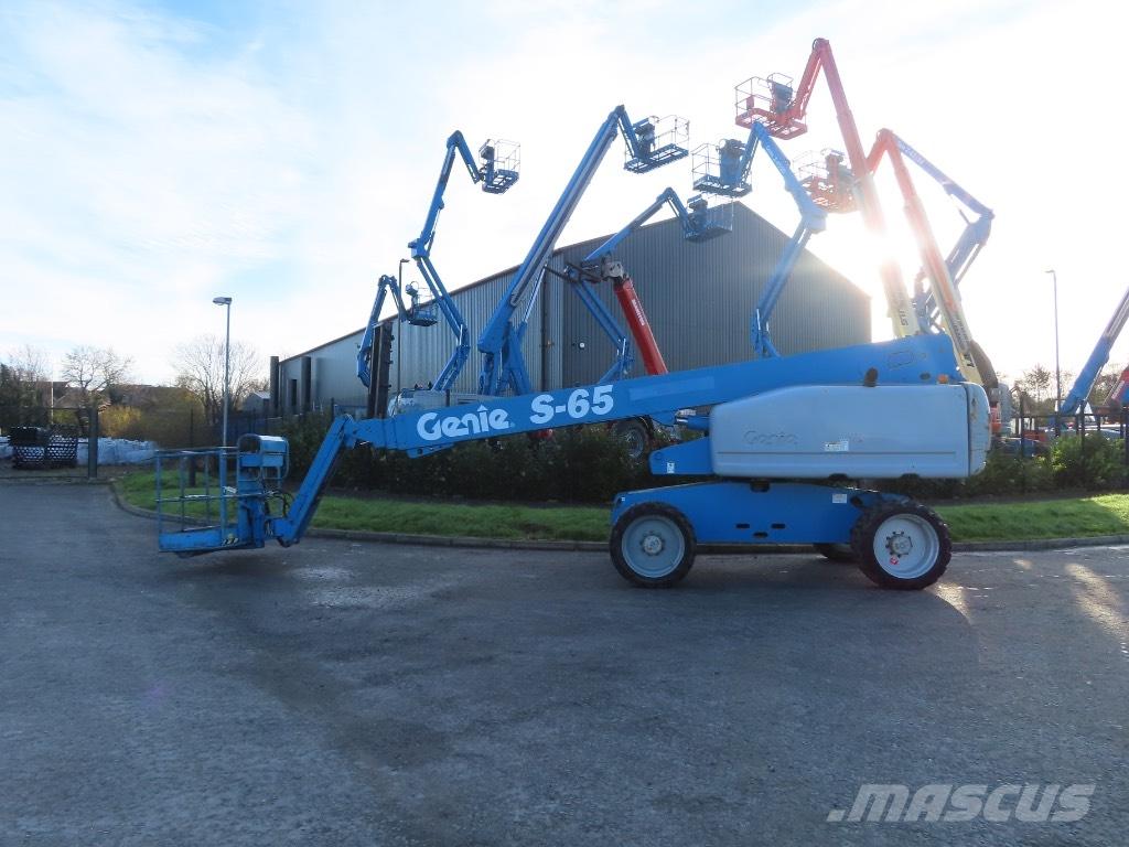 Genie S 65 Plataformas con brazo de elevación telescópico