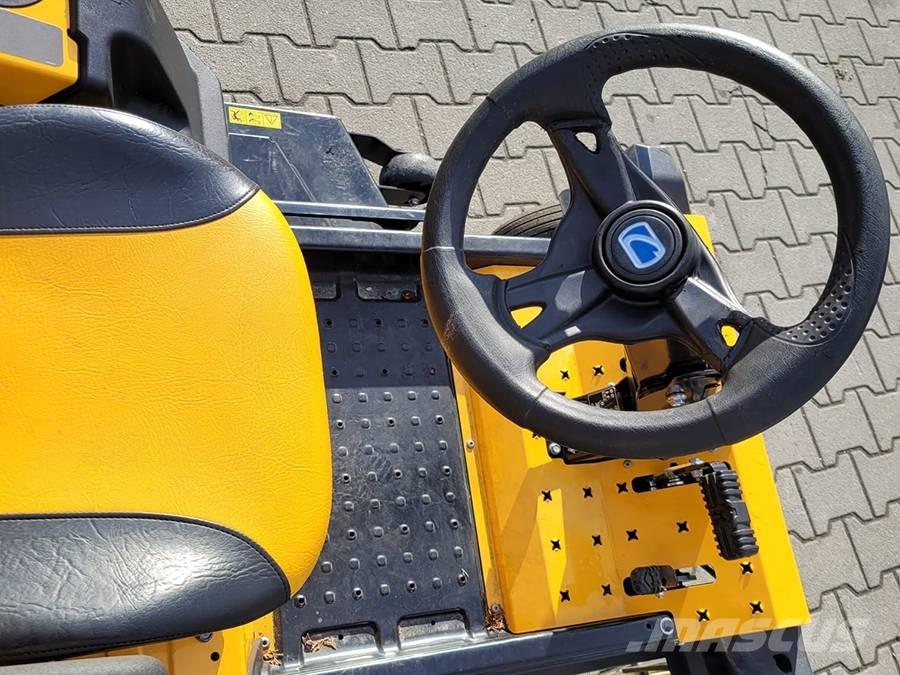 Cub Cadet ZX3 122 Tractores corta-césped