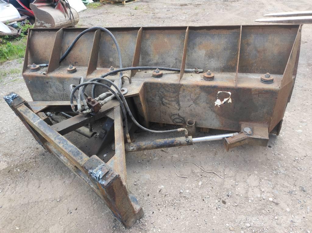 Riko T240 Otras máquinas de jardinería y limpieza urbana