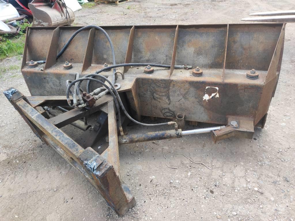 Riko T240 Otras máquinas de jardinería y limpieza urbana