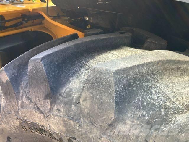 JCB 3CX Plus AEC Retrocargadoras