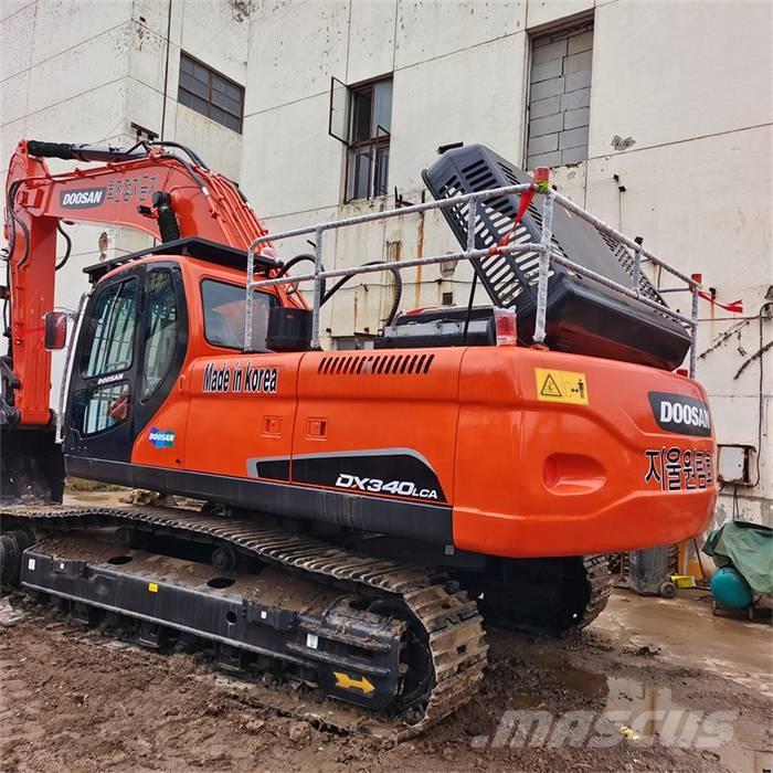 Doosan DX 340 LC Excavadoras sobre orugas