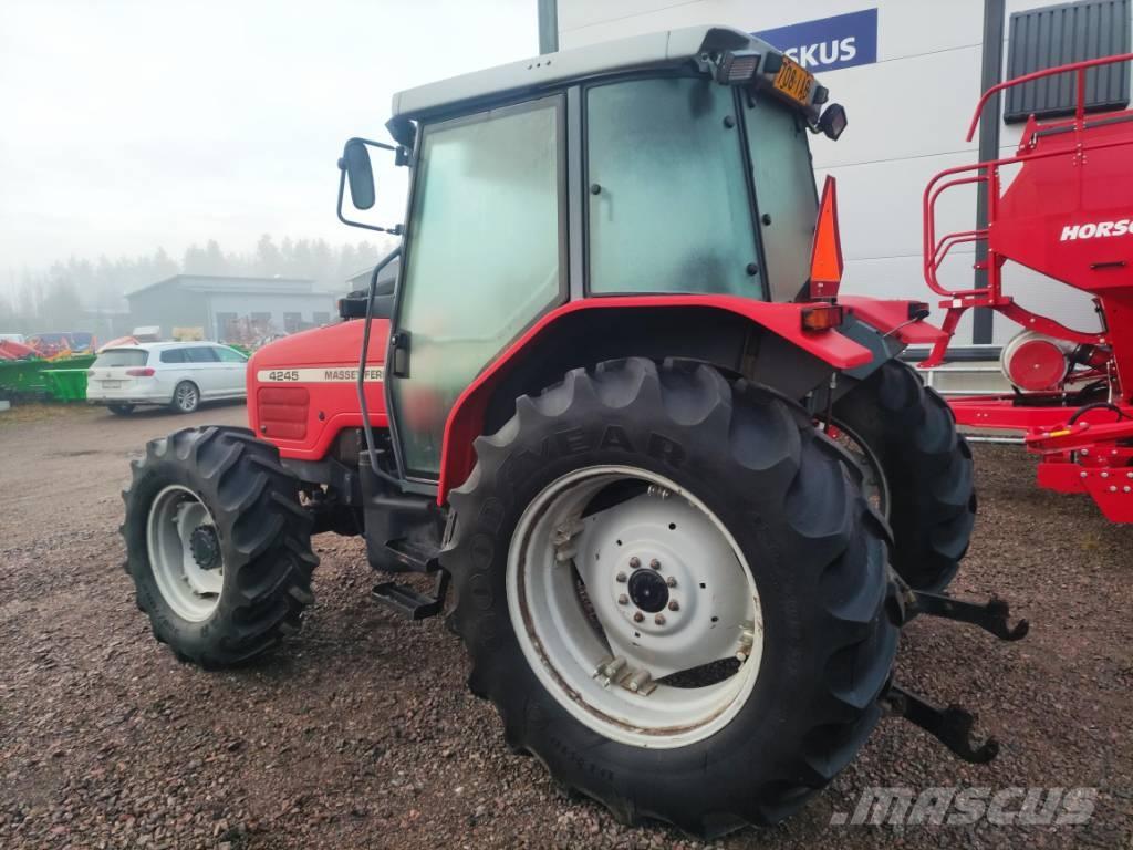 Massey Ferguson 4245 Tractores