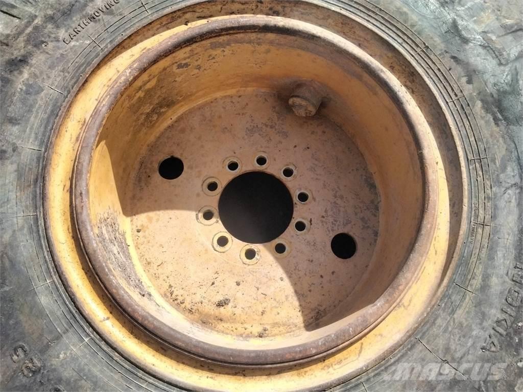 Rottne 2004 14-25 Llantas