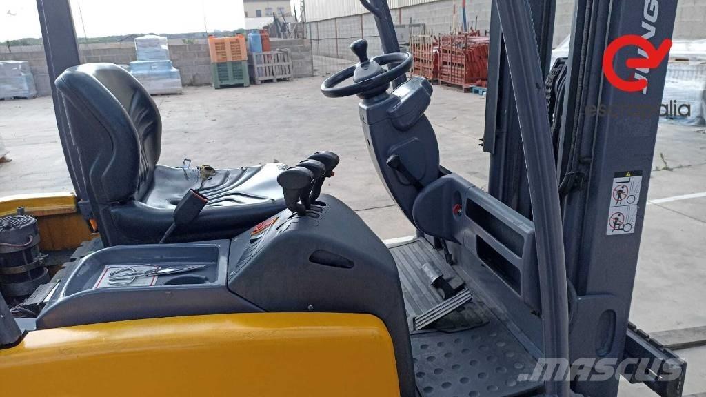 Jungheinrich EFG 220 Carretillas de horquilla eléctrica