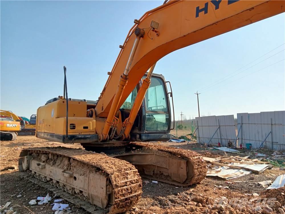 Hyundai R225LC-7 Excavadoras sobre orugas