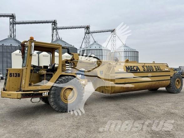 CAT 613B Camiones cisterna