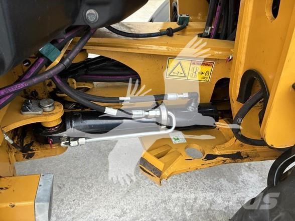 CAT 906M Cargadoras sobre ruedas