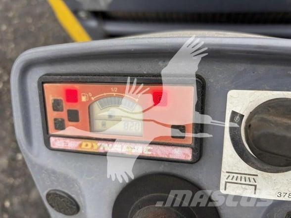 Dynapac CC950 Rodillos de un solo tambor