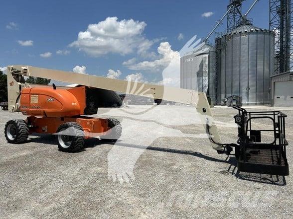 JLG 800A Plataformas con brazo de elevación manual