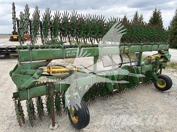 John Deere 400 Otras máquinas y aperos de labranza