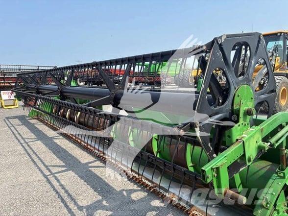 John Deere 925 Cabezales de cosechadoras combinadas