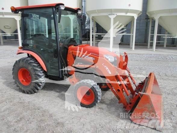 Kubota B3350 Tractores