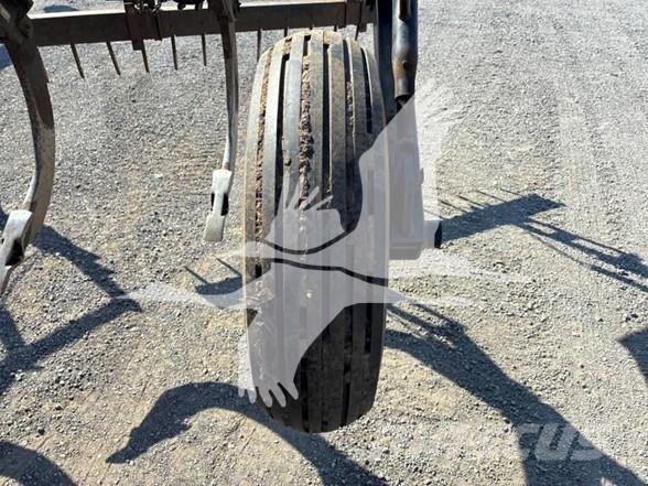 M&W 1165 Otras máquinas y aperos de labranza