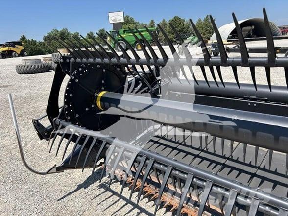 MAC DON FD130 Cabezales de cosechadoras combinadas