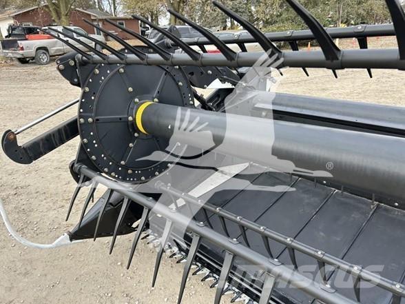 MAC DON FD70 Cabezales de cosechadoras combinadas