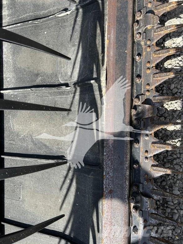 MAC DON FD70 Cabezales de cosechadoras combinadas