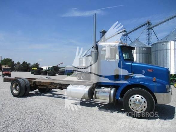 Peterbilt 330 Camiones con chasís y cabina