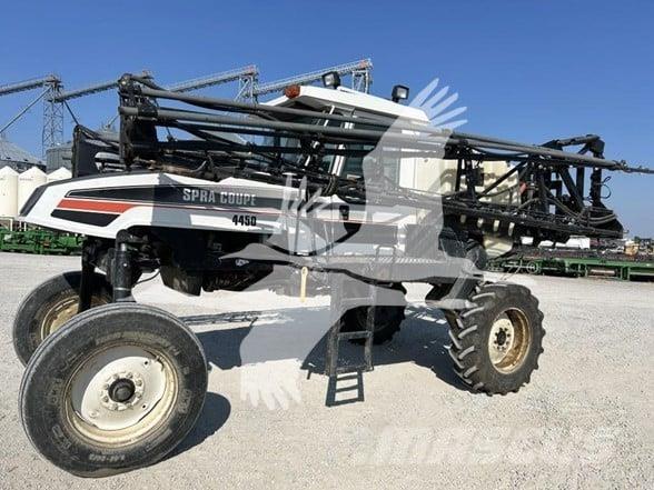 SpraCoupe 4450 Pulverizadores autopropulsados