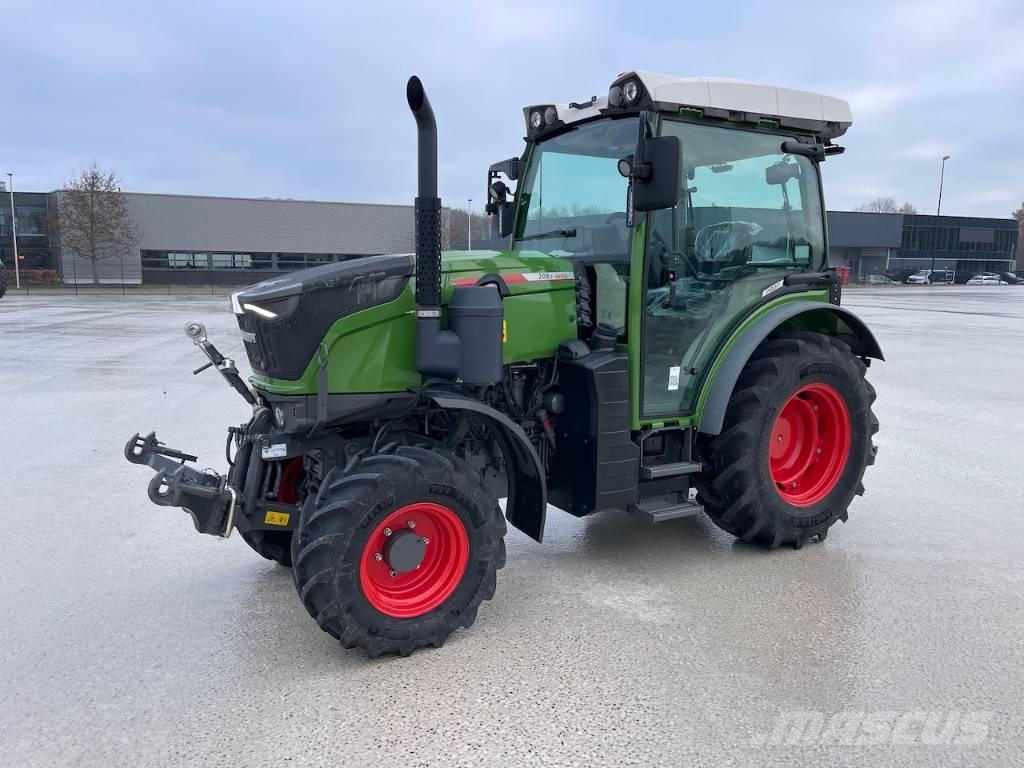 Fendt 208 F Vario Tractores