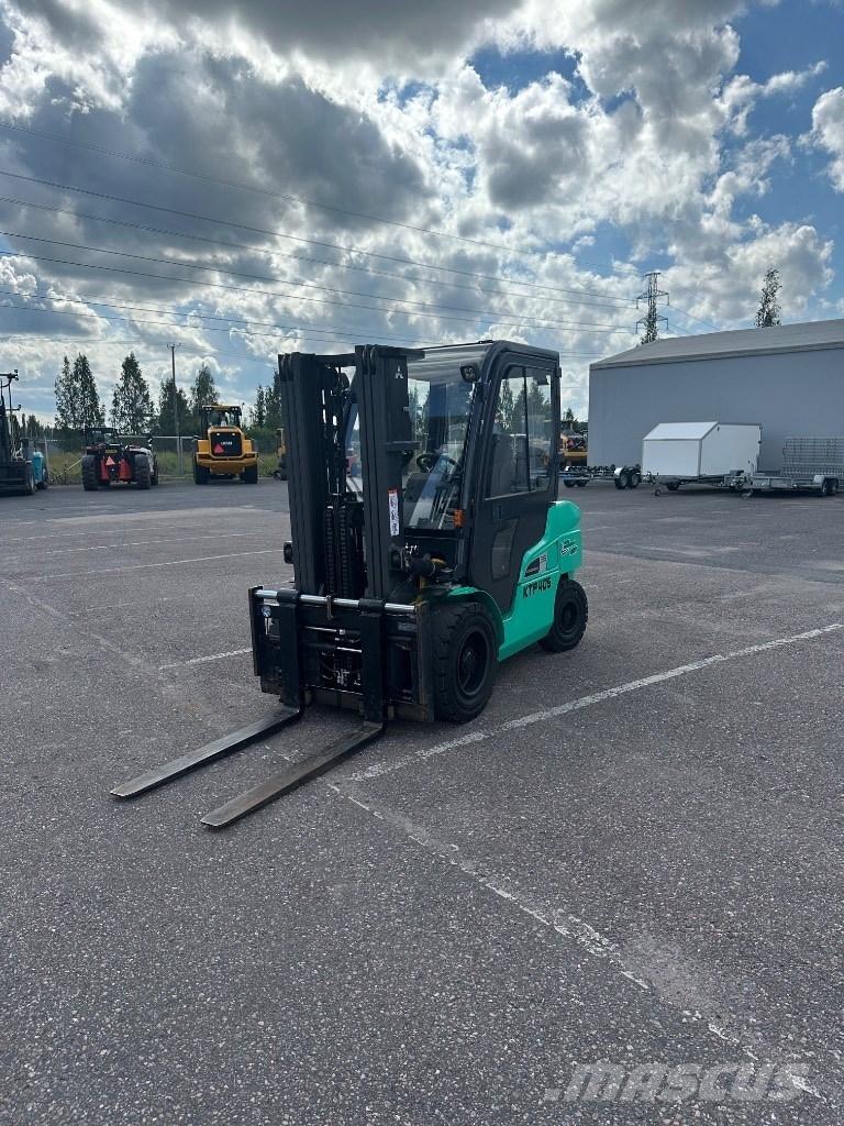 Mitsubishi FD 35 N Camiones diesel