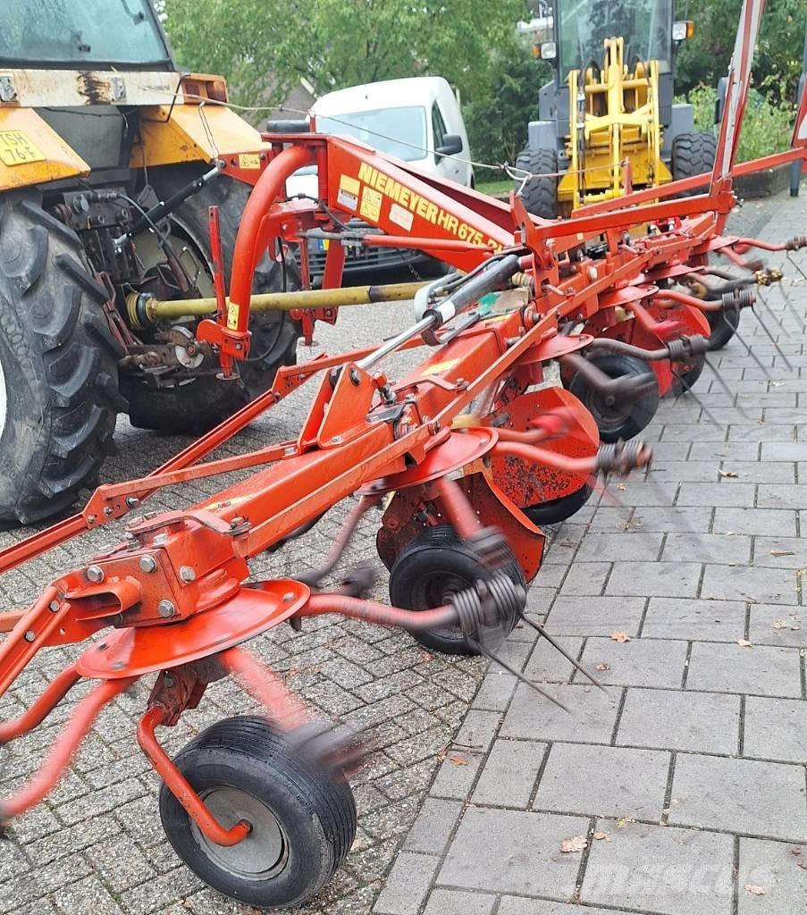 Niemeyer HR 675 DH Rastrilladoras y rastrilladoras giratorias