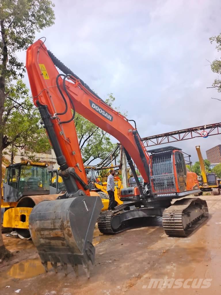 Doosan DX 300LC-9C Excavadoras sobre orugas