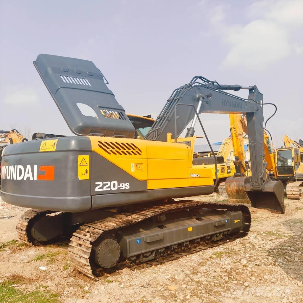 Hyundai R220LC-9S Excavadoras sobre orugas