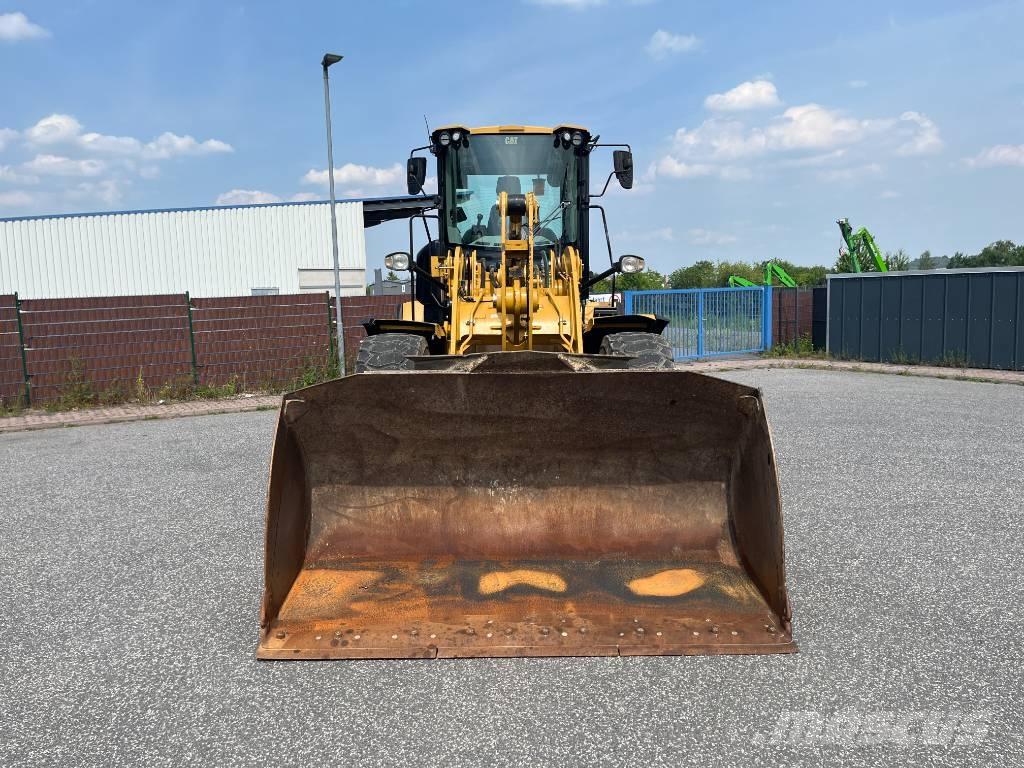 CAT 930M Cargadoras sobre ruedas