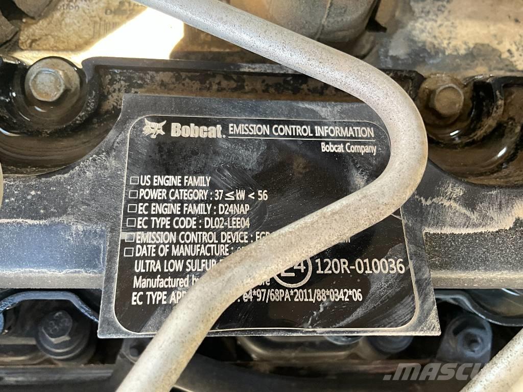 Bobcat E 57 W Excavadoras de ruedas