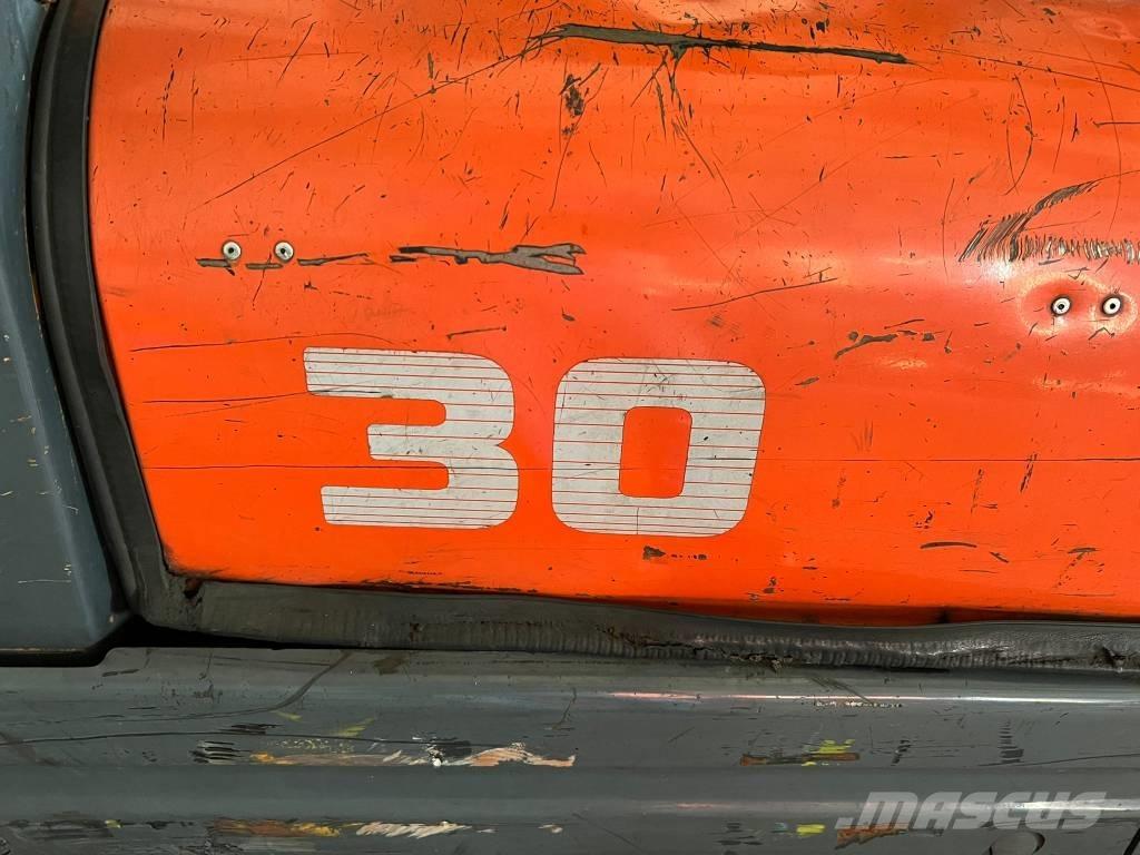 Toyota 02-6 FG F 30 Camiones LPG