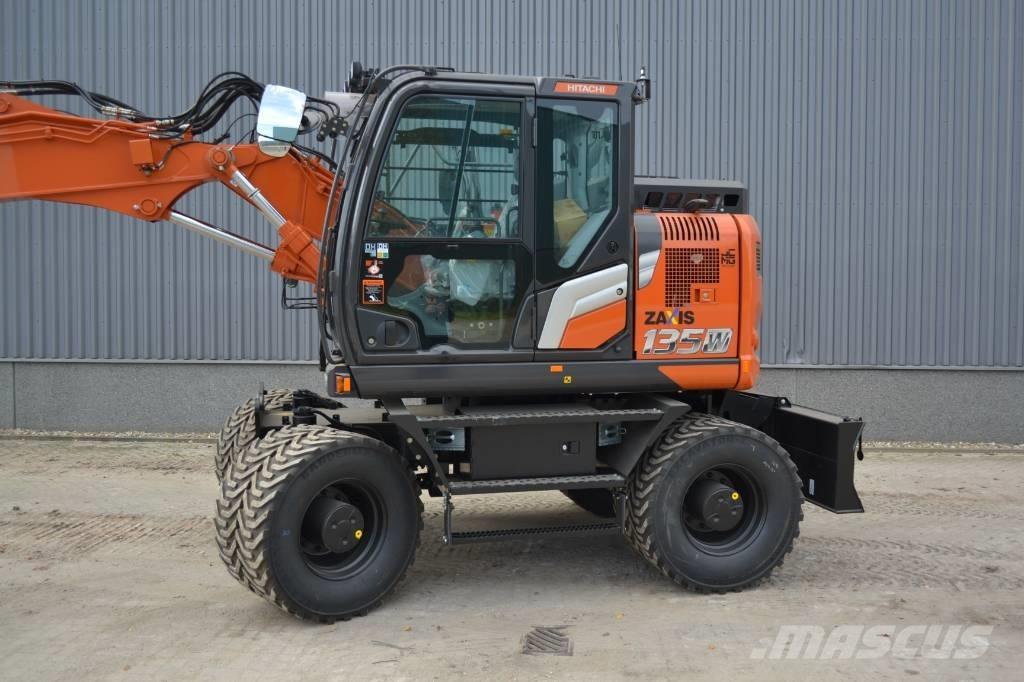 Hitachi ZX135W-7 Excavadoras de ruedas