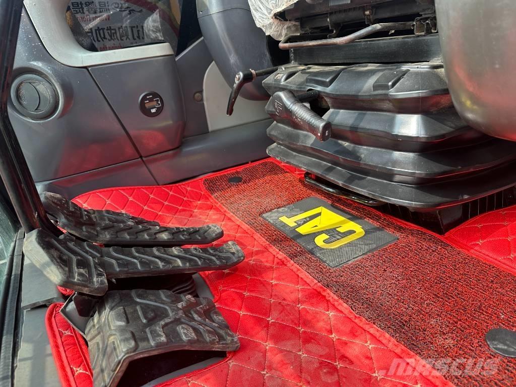 CAT 329D2 Excavadoras 7t - 12t