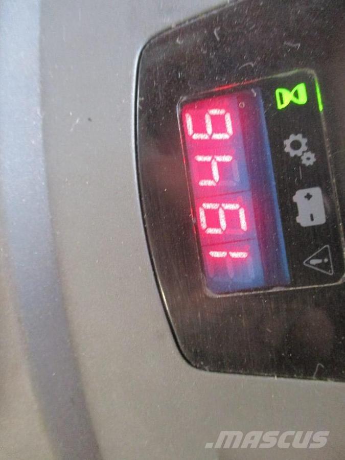 BT LPE200 Montacargas con plataformas de baja elevación