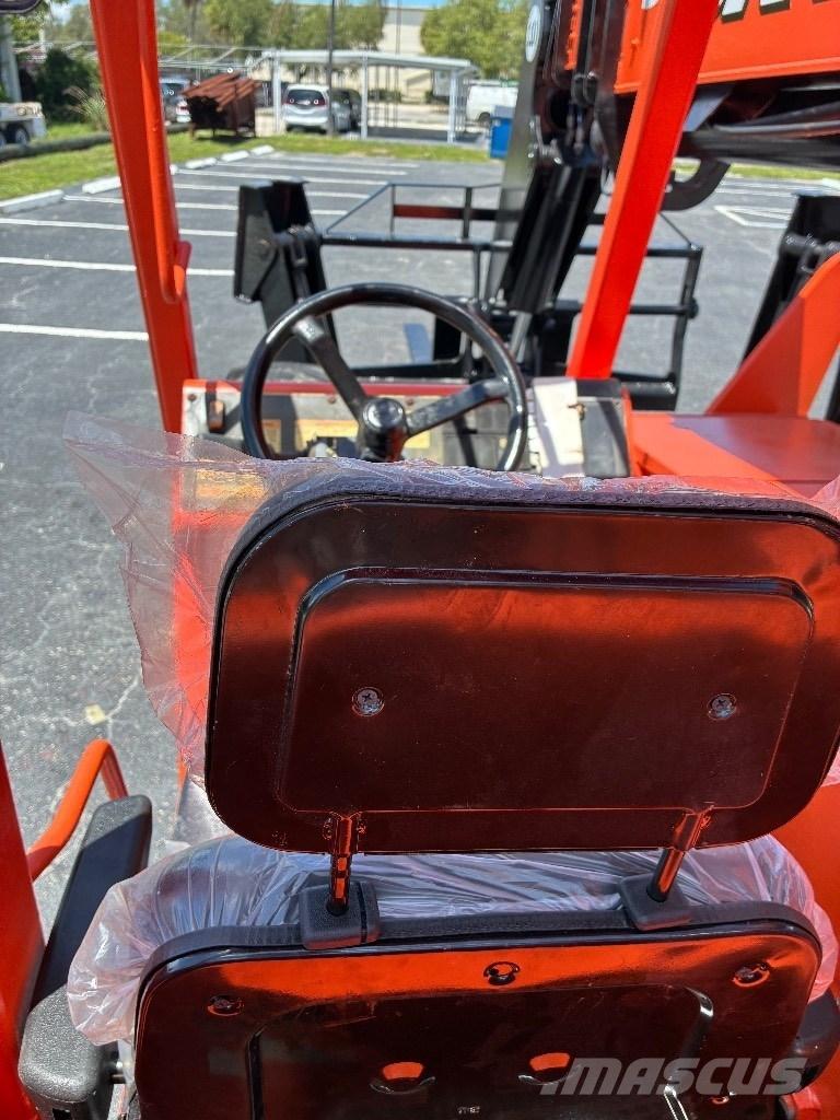 JLG 10054 Carretillas telescópicas