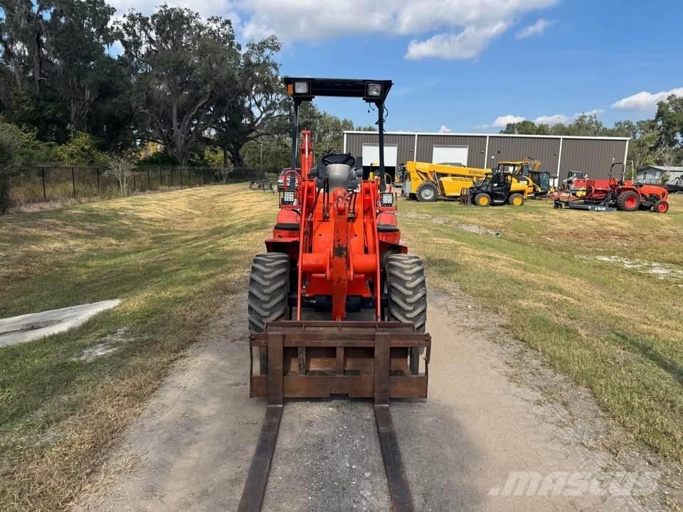 Kubota R 420 Cargadoras sobre ruedas