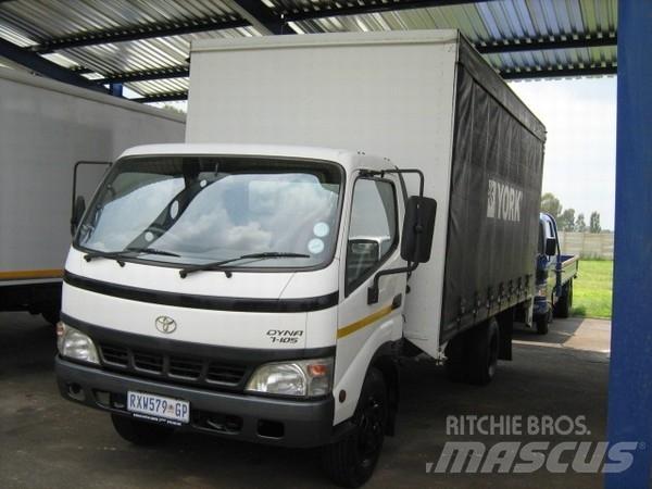 Toyota Dyna 7105 Camiones de caja de lona