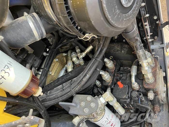 Dynapac CC 2200 Rodillos de doble tambor