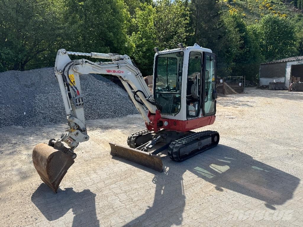 Takeuchi TB 225 Miniexcavadoras