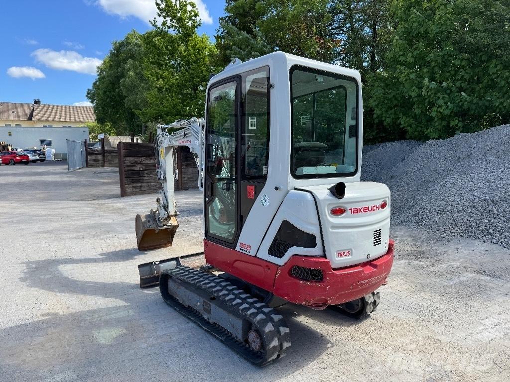 Takeuchi TB 225 Miniexcavadoras