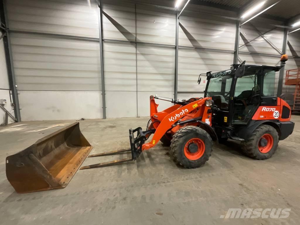 Kubota R 070 Cargadoras sobre ruedas