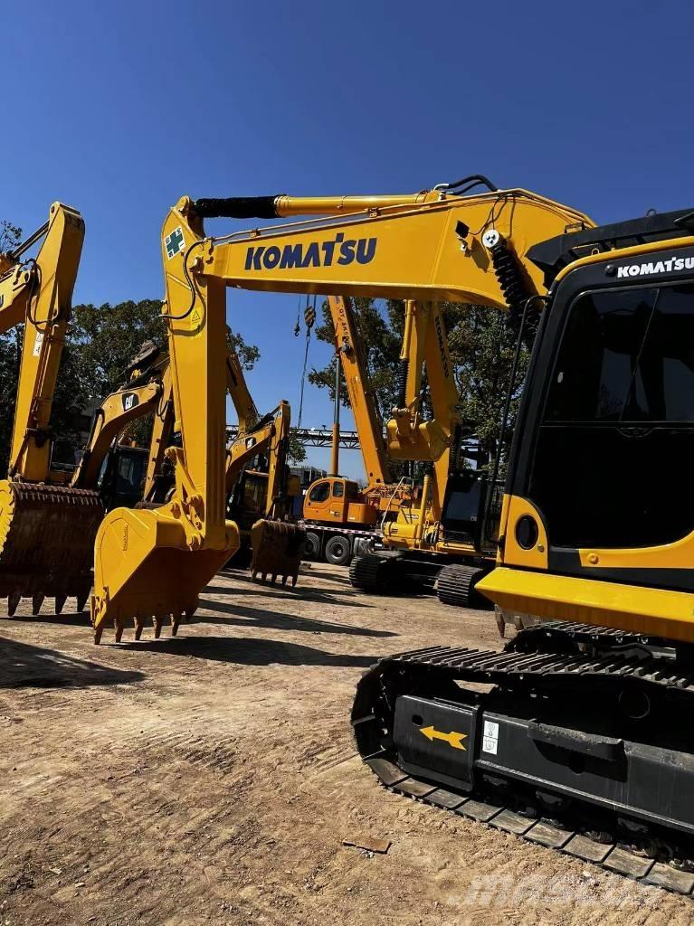 Komatsu PC 200-8N1 Excavadoras sobre orugas